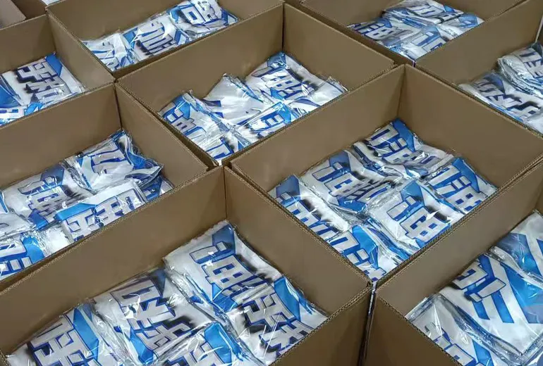 Gahumi cases-106 custom scarf-04.webp